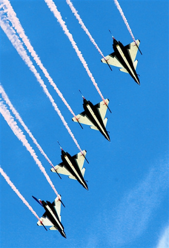 6�ܼt�{Ϳ�b�Ě�-10��(zh��n)�C�v�靊ī����