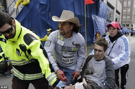 ����(gu��)27�qС���ӽܸ����O��(�Ҷ�)�ڲ�ʿ�D��ը�����p�ȱ�ը