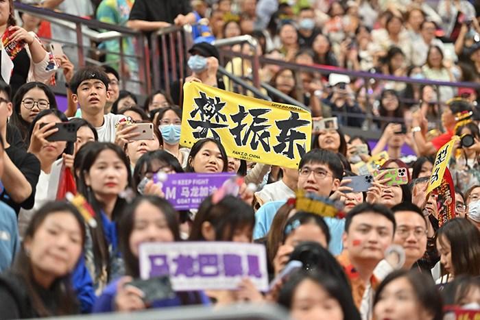 這屆亞運(yùn)會(huì)的觀眾，給滿(mǎn)分！