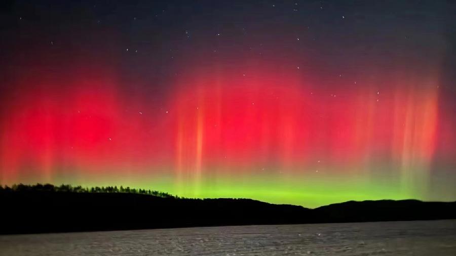 是極光！來(lái)內(nèi)蒙古赴一場(chǎng)罕見(jiàn)的視覺(jué)盛宴