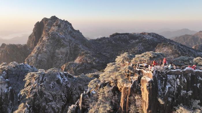 黃山，一下雪就成了現(xiàn)實版中國畫