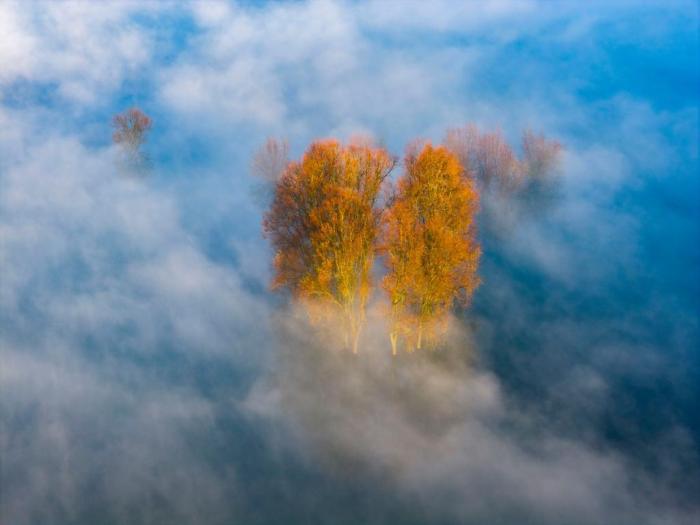 貴州威寧：湖光山色 風(fēng)景如畫