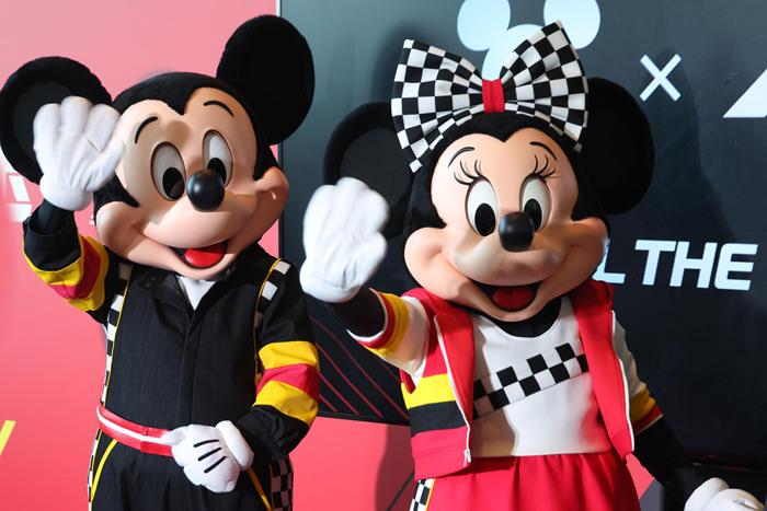 米奇、米妮全新賽車主題形象上海首發(fā)