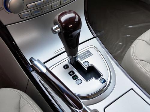 ���и��ľ�����5��5�����е���܇���]