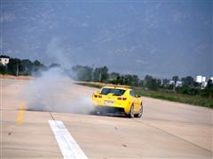 ��܇֮�� �M(j��n)��ѩ���m ѩ���mcamaro 2010�� 2ss