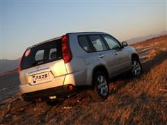 ��܇֮�� �|�L(f��ng)�ծa(ch��n) ���E 2.5l xl mt 4wd