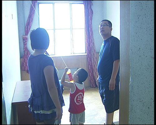 �D2�������S�_�^(q��)�ØI(y��)��������һ�Ҟ����Ěq�ĺ��ӌ��������x���P(gu��n)����С���������@�׽���1994��������64ƽ���׵ķ�������164�fԪ���ۃr߀�ǳ��������������A(y��)��