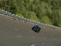 ��܇֮�� �M(j��n)������ outlander ex 3.0 ��Ӣ��