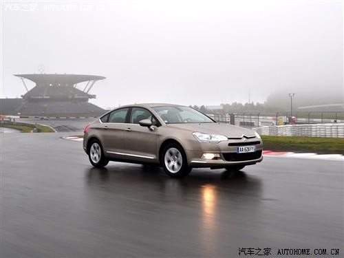 ��܇֮�� �M(j��n)��ѩ�F�� �M(j��n)��ѩ�F��c5 2.0 ���A��