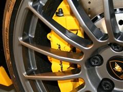 ��܇(ch��)֮�� �m������ gallardo 2010�� lp550-2