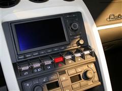 ��܇(ch��)֮�� �m������ gallardo 2010�� lp550-2