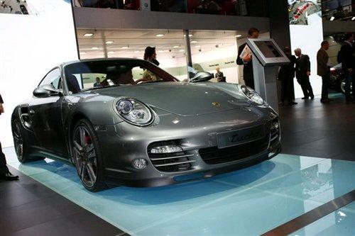 �������A ȫ�±��r(sh��)��911 Turbo��(sh��)܇���� ��܇֮��