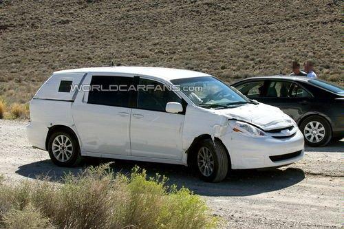 ��12�°l(f��)�� 2011���S��Siennaՙ���ع� ��܇֮��