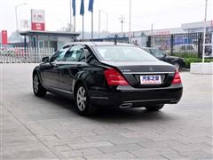 ��܇֮�� �M(j��n)�ڱ��Y ���Ys��(j��) 2010�� s 300l ���F��