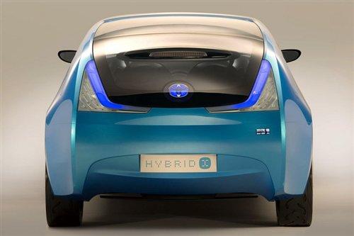 ������Դ�M(j��n)�е��� �S��Ƴ����J˹MPV ��܇(ch��)֮��