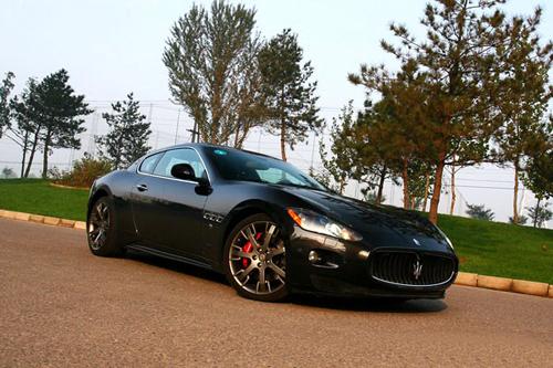 ��ħ�����ԇ�{��ɯ����GranTurismo S ��܇֮��