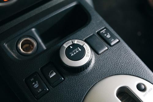 ���m(x��)���ء�����ԇ�{�����T�՚WƷ��SUV