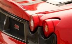 ����ײ���� �W��R8����������Scuderia