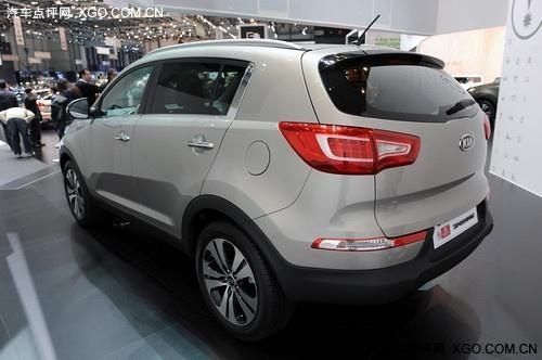 ���ƃɷN���� ������һ���{����ʽ�l(f��)��