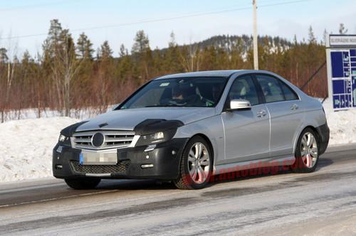 �A(y��)Ӌ������� 2011��YC������ՙ��