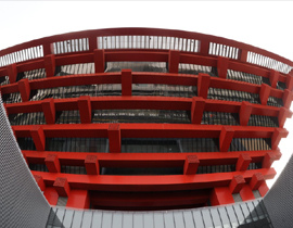 ���~���R�^���ǔzӰ������һ�N���V�ǵ������R�^�����~�ۡ��е��Ї��^���e��һ��Ȥζ��