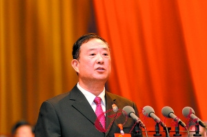 廣東省檢察院檢察長:網(wǎng)絡反腐最好實名舉報